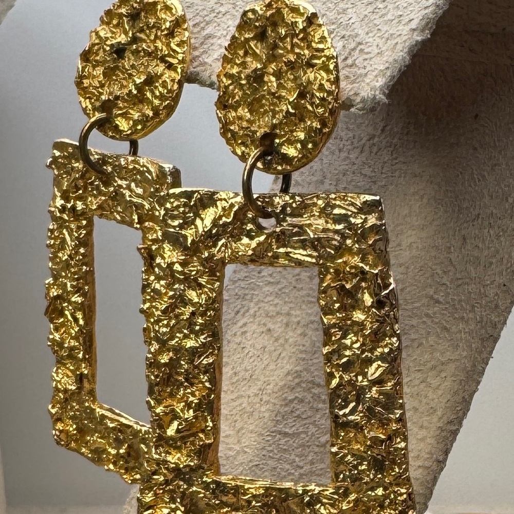 Susan Shaw Belle Quad Earrings w/Vtg French Foil Texture - Picture 4 of 6